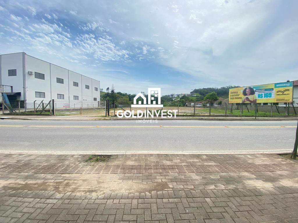Lote/Terreno de 4465m² no bairro CENTRO, em Guabiruba | Eu Corretor