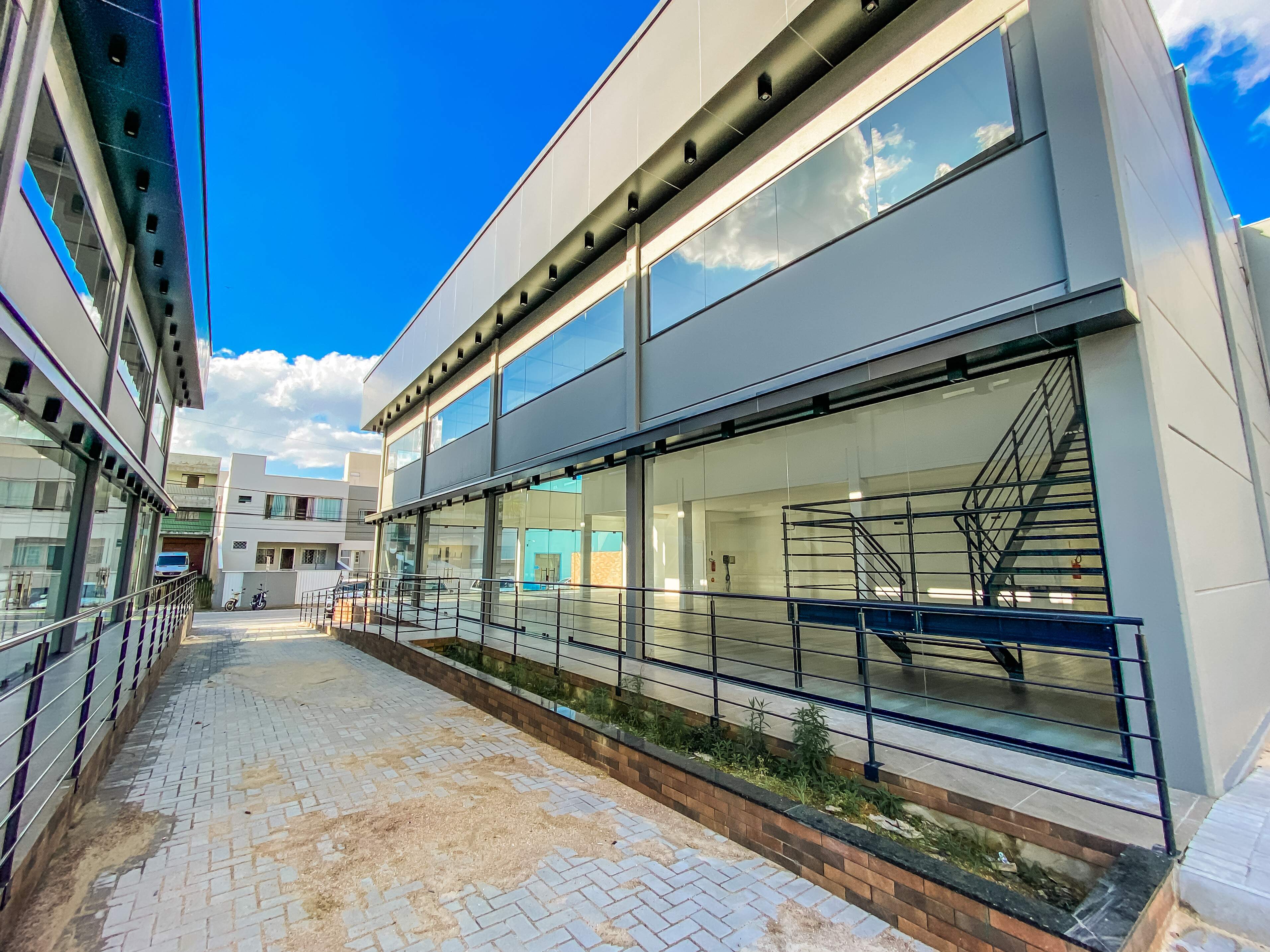 Galpão / Depósito / Armazém de 681m² no bairro Centro I, em Brusque | Eu Corretor