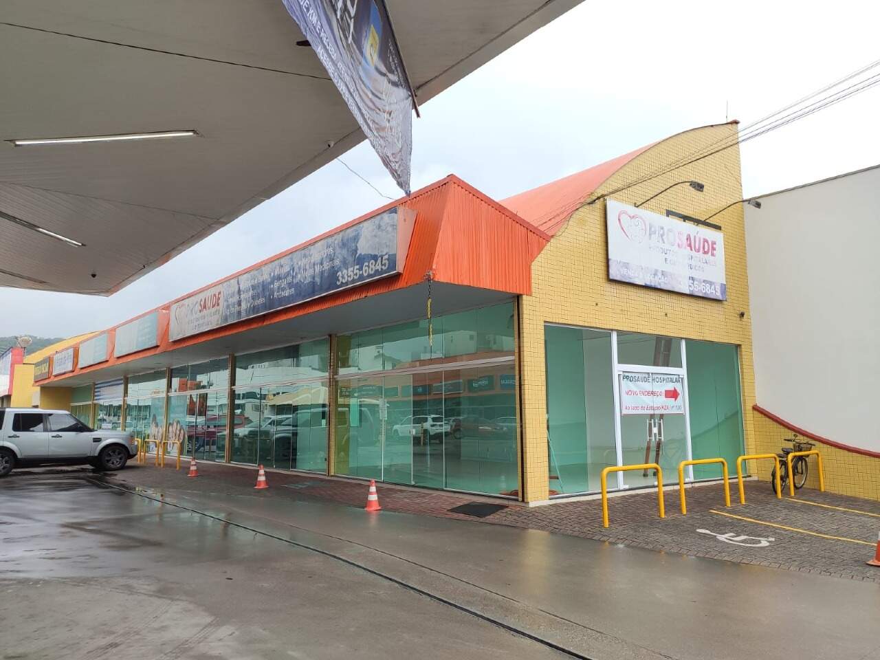 Loja / Salão / Ponto Comercial de 130m² no bairro Centro I, em Brusque | Eu Corretor