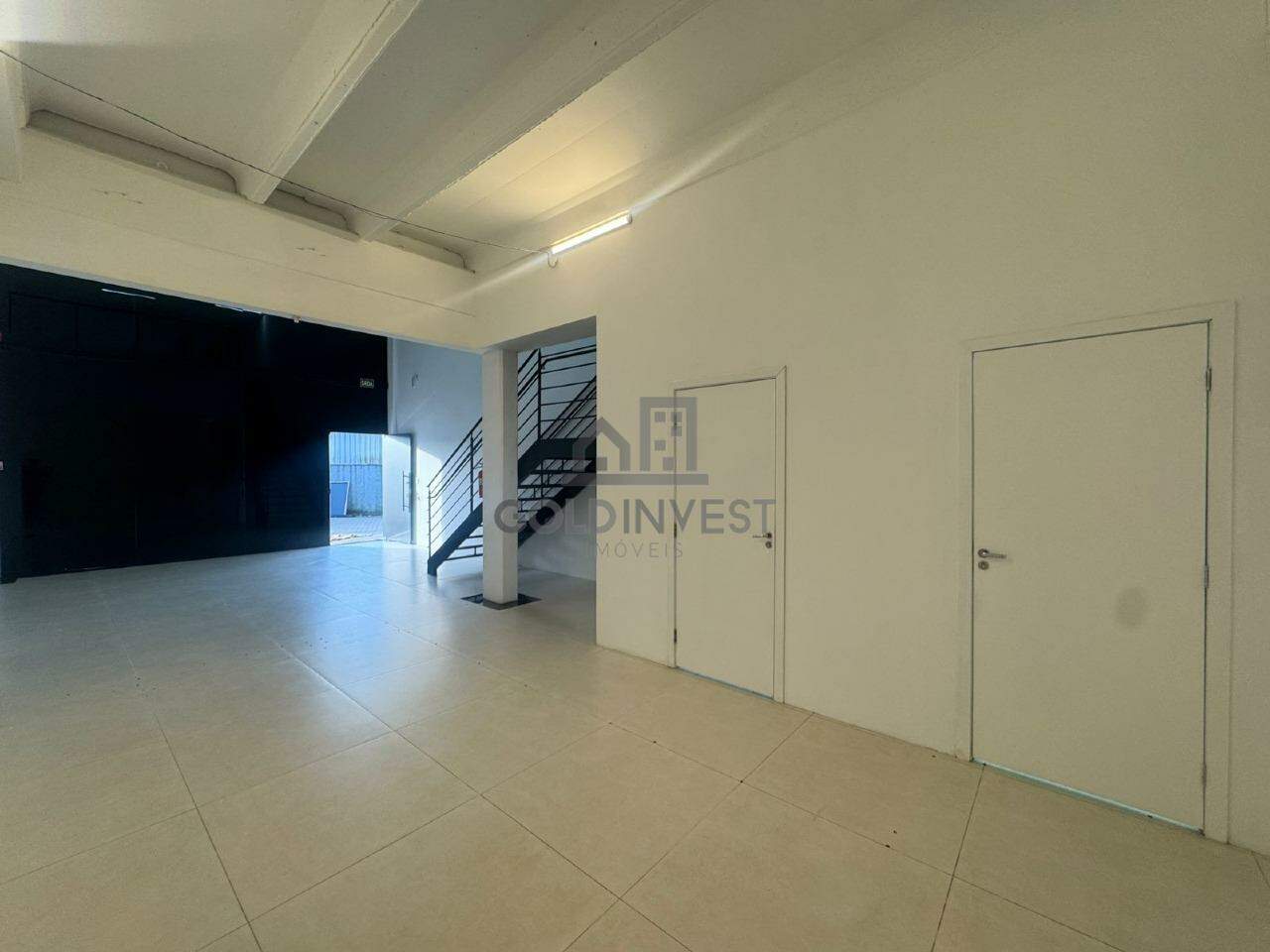 Sala Comercial para aluguel no Souza Cruz: 