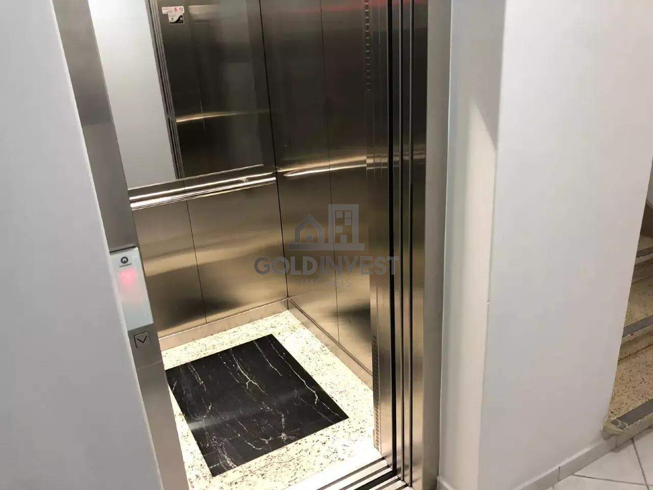 Loja / Salão / Ponto Comercial de 120m² no bairro Centro I, em Brusque | Eu Corretor