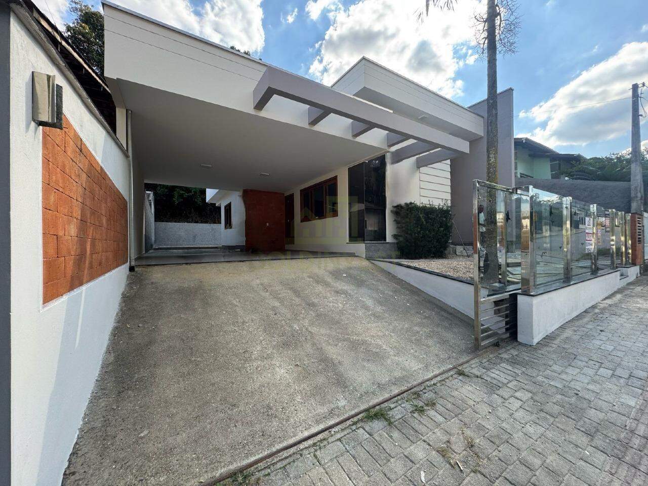 Casa com 3 quartos no bairro Rio Branco!!!