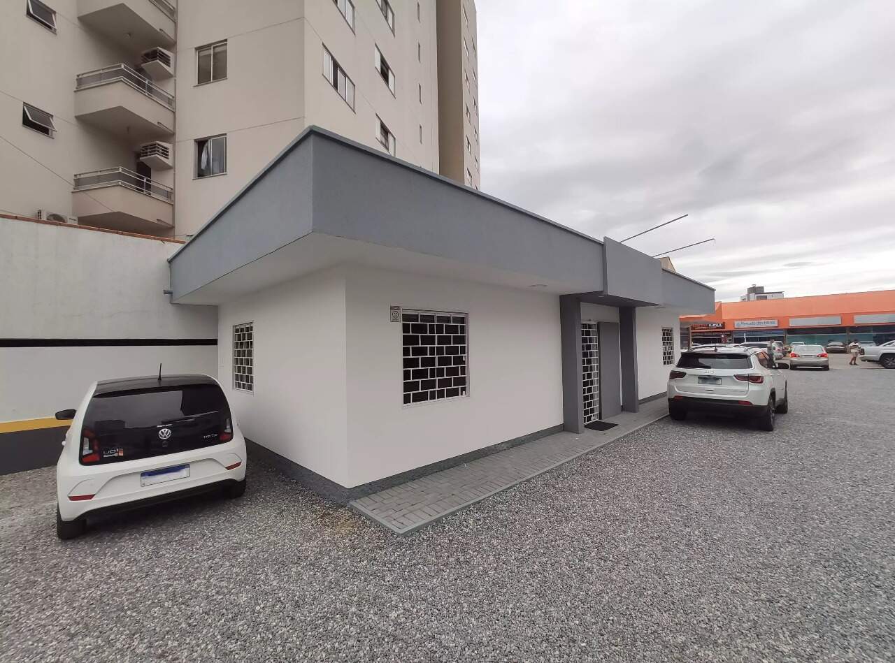 Loja / Salão / Ponto Comercial de 60m² no bairro Centro I, em Brusque | Eu Corretor