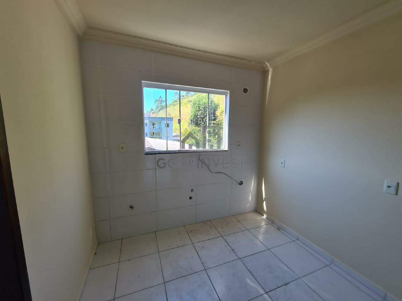 Apartamento para aluguel no Bateas: 
