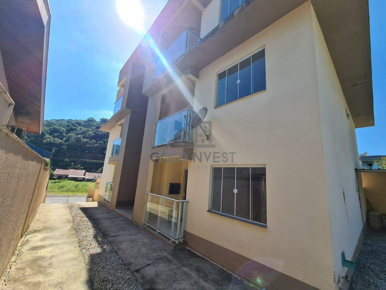 Apartamento para aluguel no Bateas: 