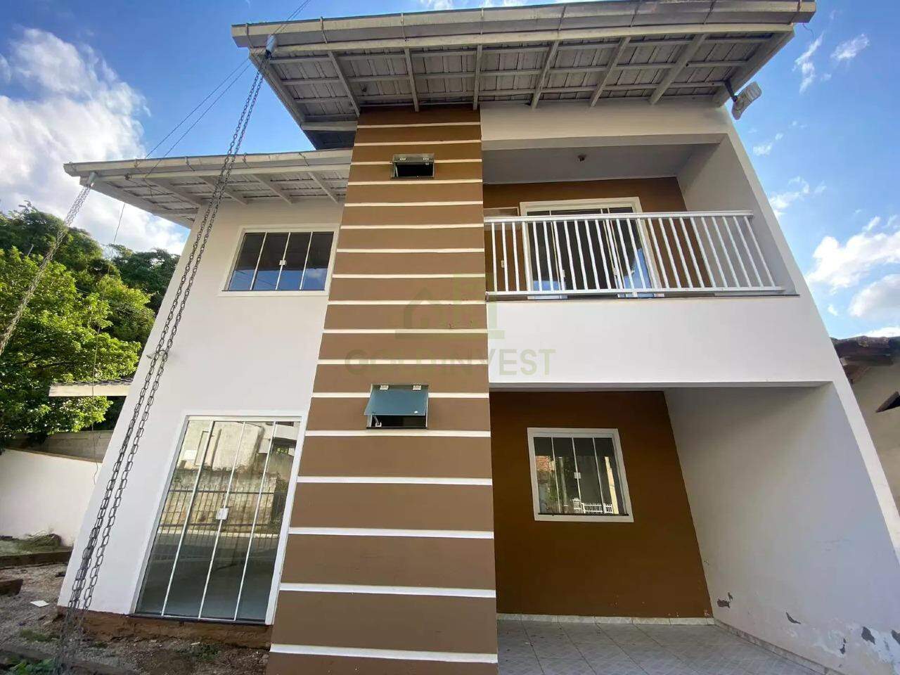 Casa com 2 quartos no bairro São Pedro!!!