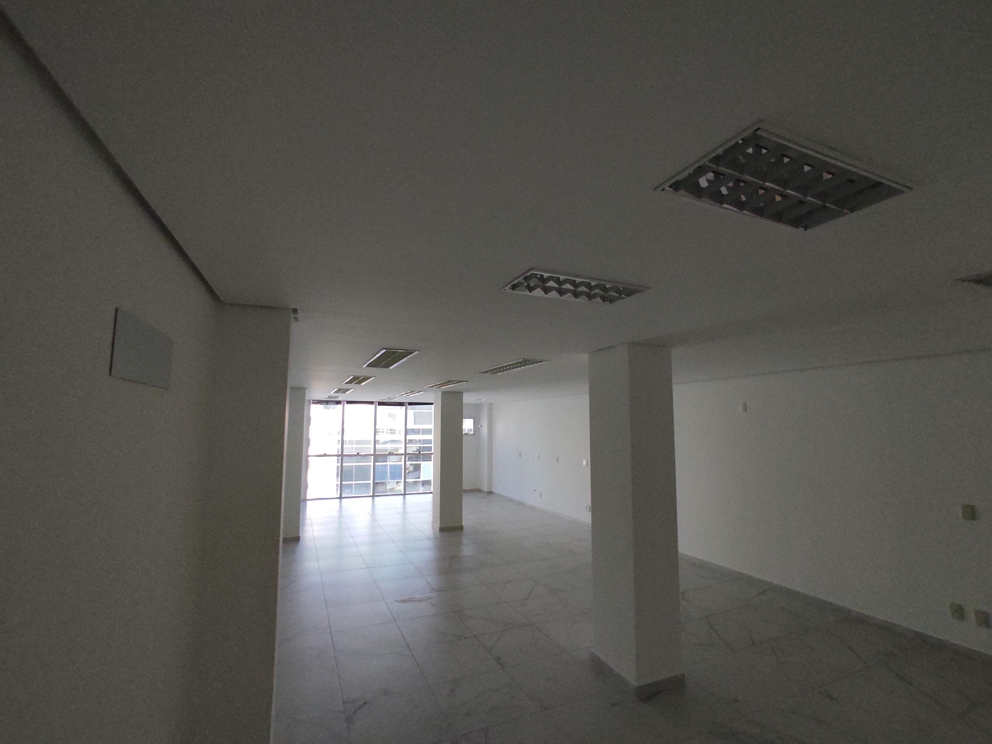 Loja / Salão / Ponto Comercial de 90m² no bairro Centro I, em Brusque | Eu Corretor