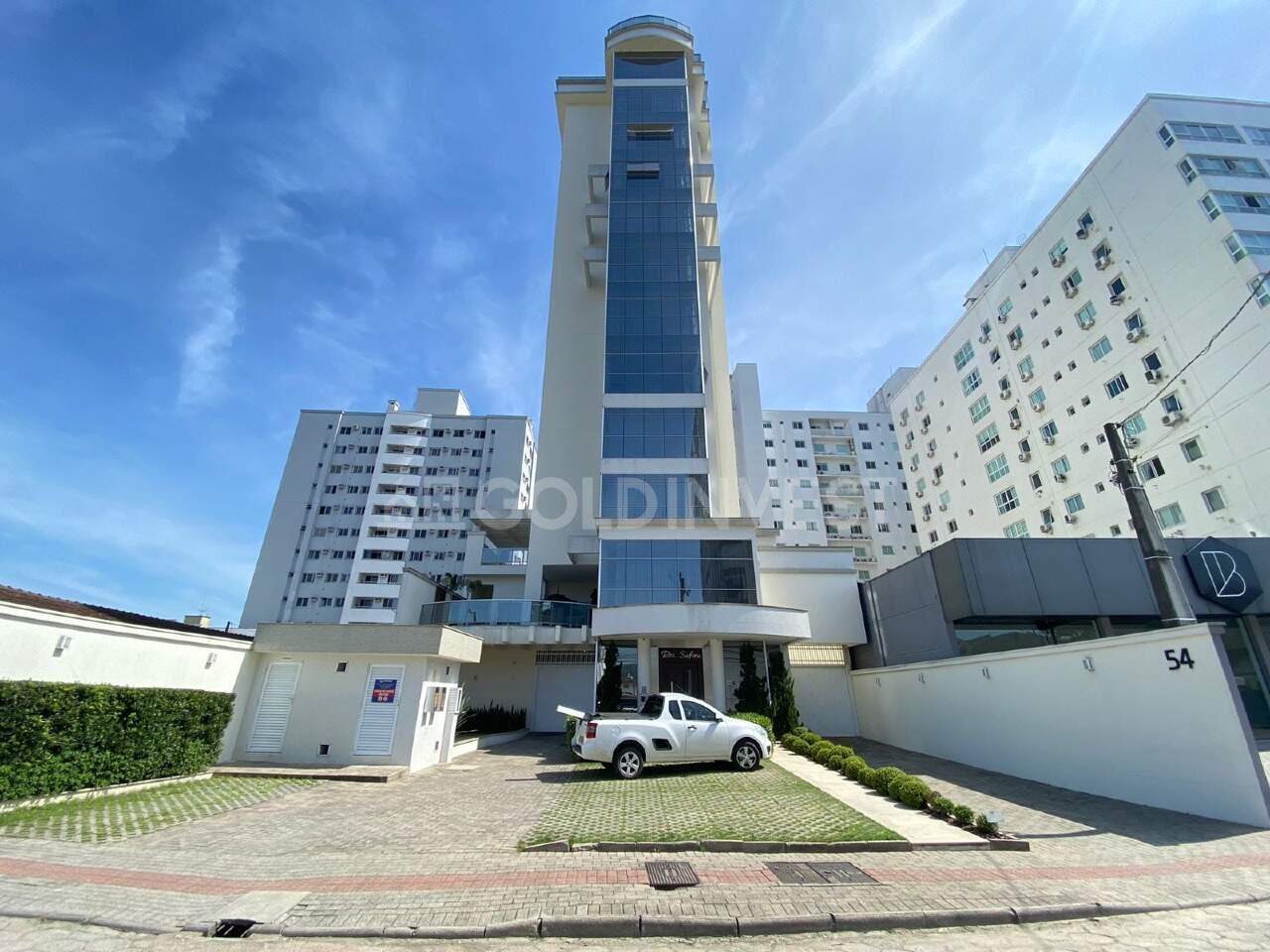 Apartamento de 3 quartos, 648m² no bairro São Luiz, em Brusque | Eu Corretor