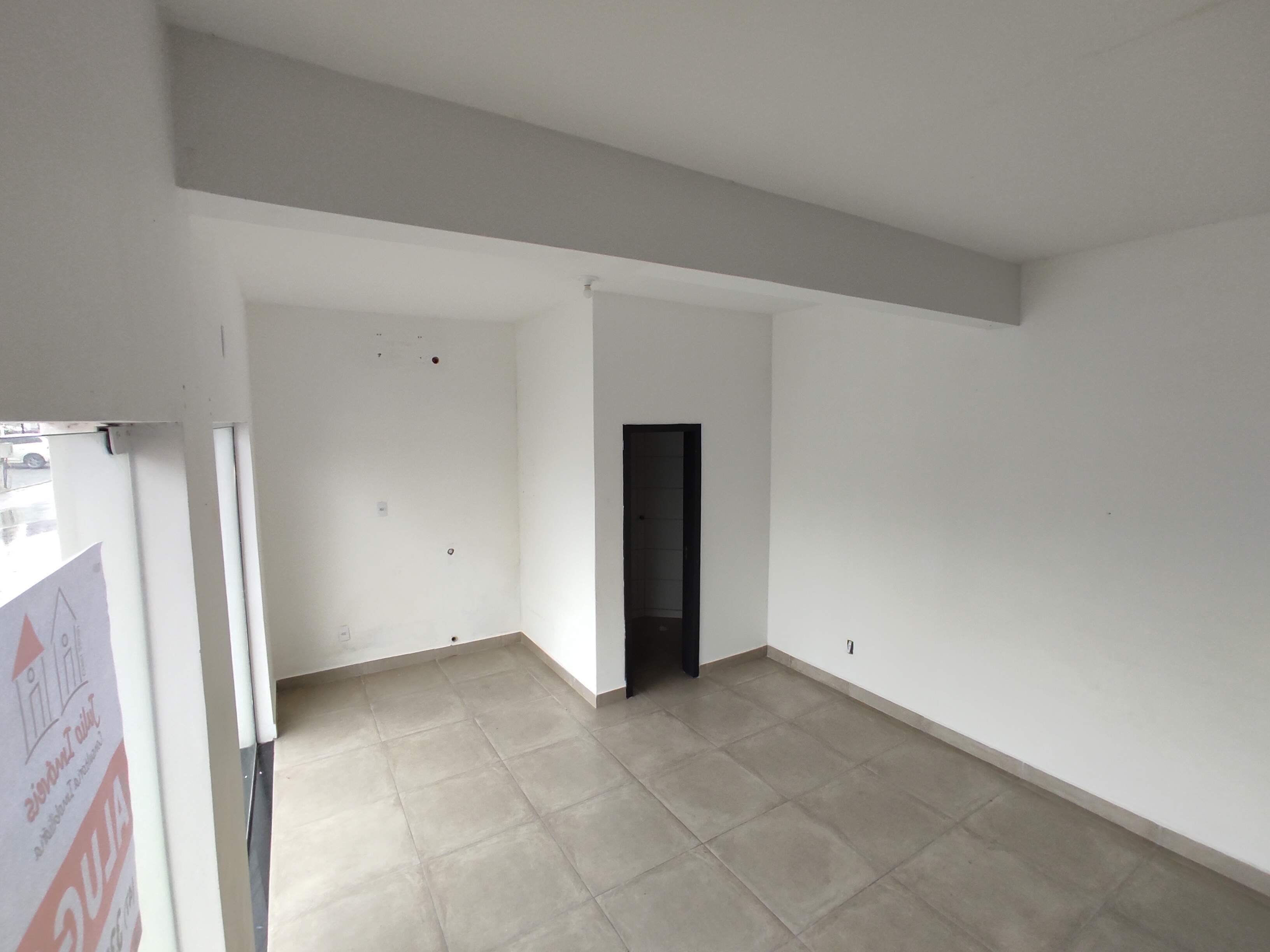 Loja / Salão / Ponto Comercial de 30m² no bairro Centro II, em Brusque | Eu Corretor