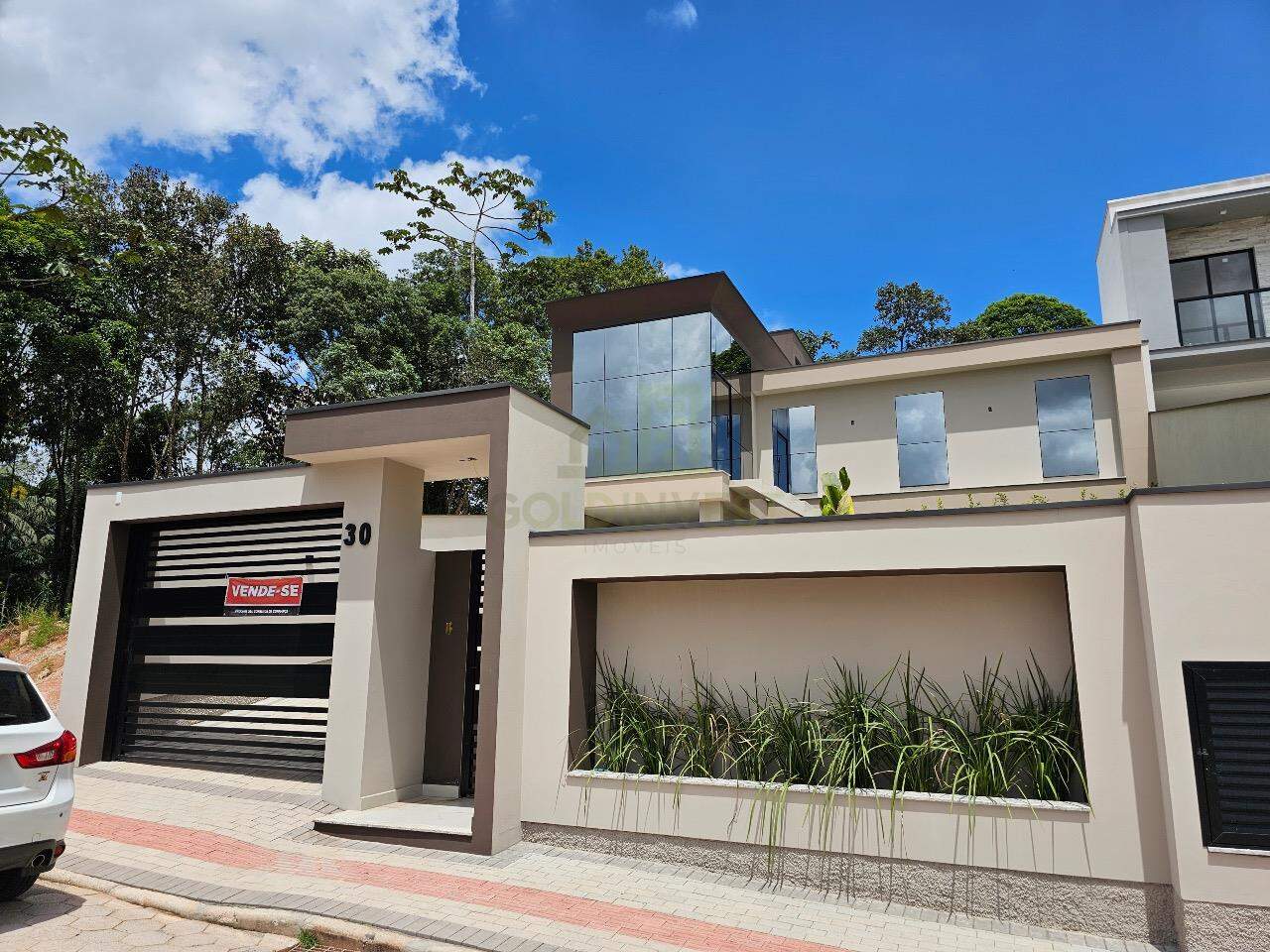 Casa de 5 quartos, 154m² no bairro Primeiro de Maio, em Brusque | Eu Corretor