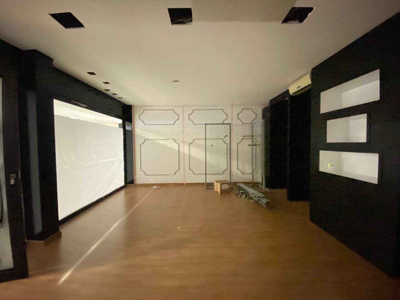Loja / Salão / Ponto Comercial de 45m² no bairro Centro I, em Brusque | Eu Corretor