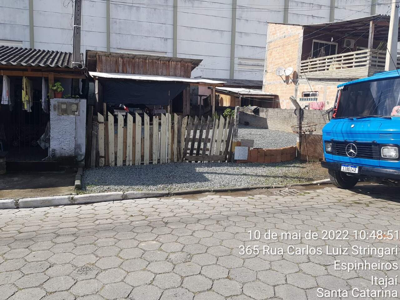 Terreno à venda no Espinheiros: 