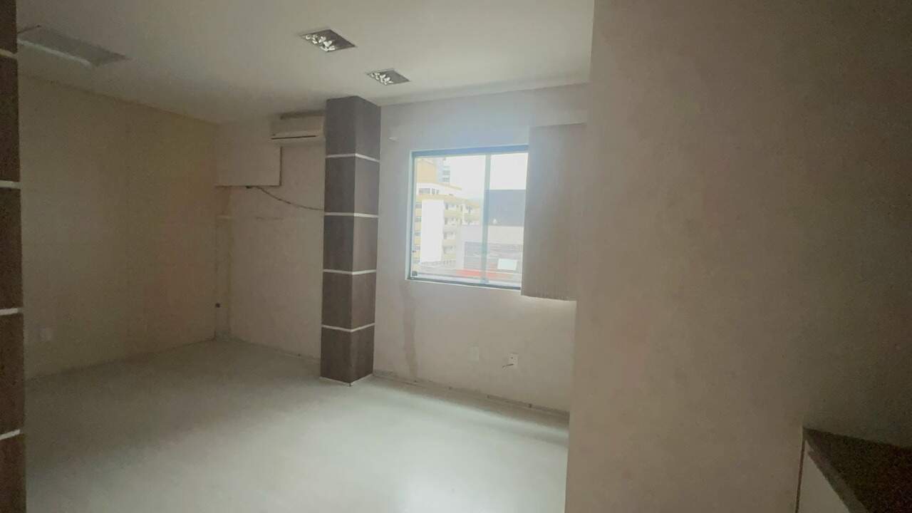 Sala Comercial à venda no Centro I: 