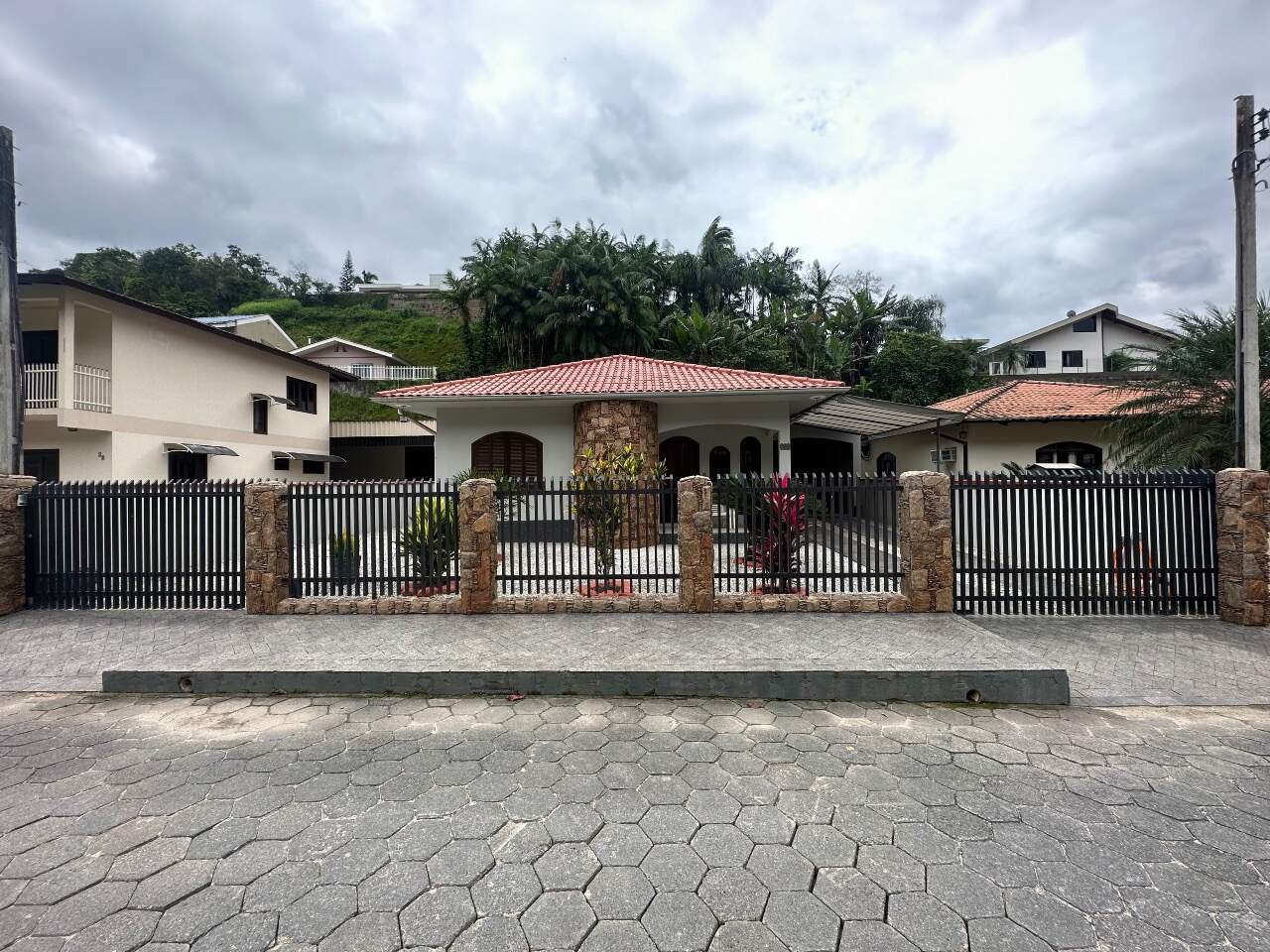 Casa à venda no Souza Cruz: 