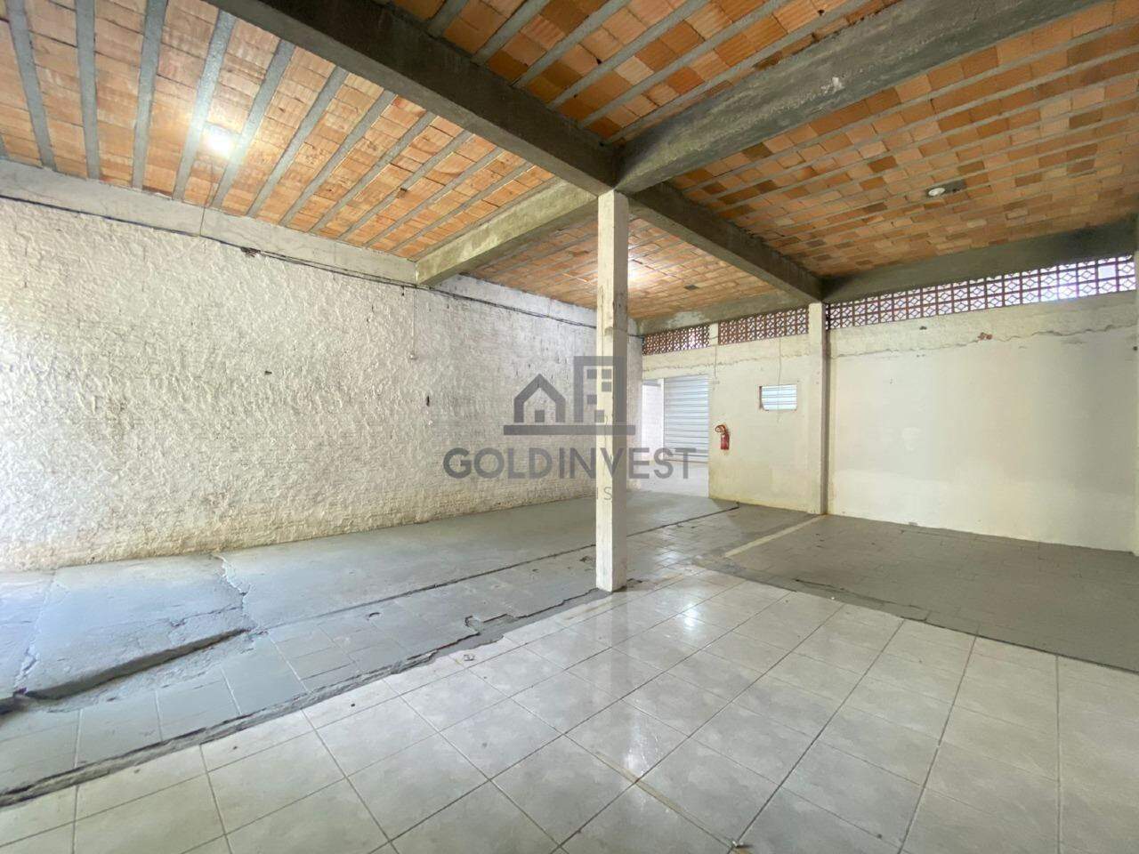 Galpão para aluguel no Primeiro de Maio: 