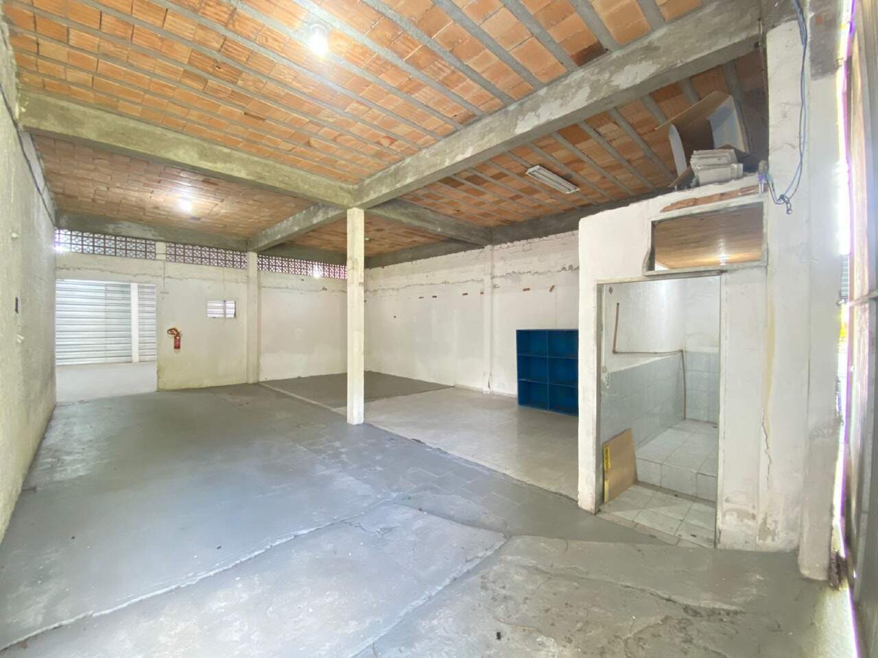 Galpão / Depósito / Armazém de 200m² no bairro Primeiro de Maio, em Brusque | Eu Corretor