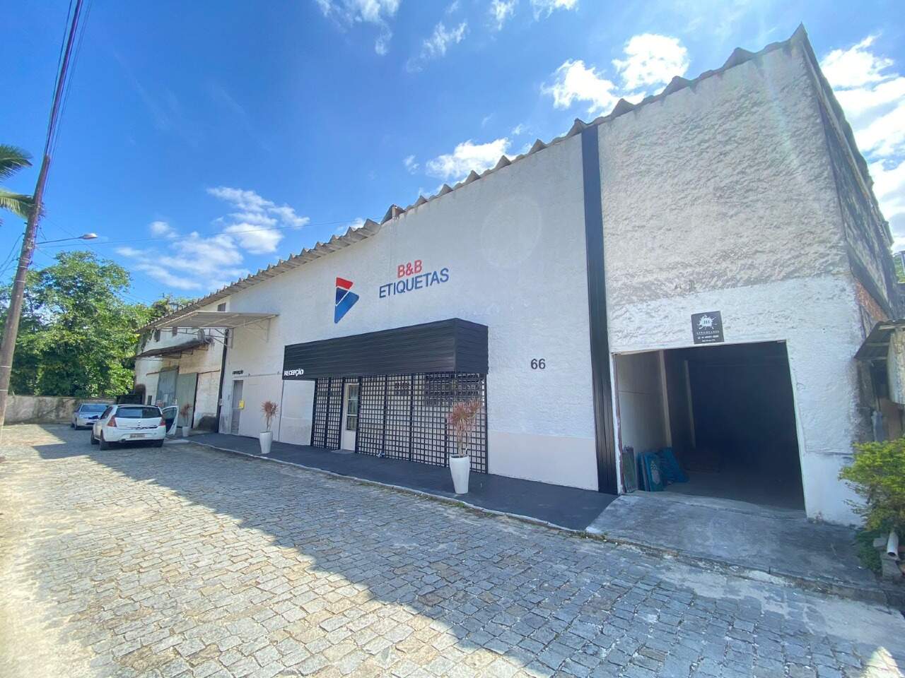 Galpão / Depósito / Armazém de 200m² no bairro Primeiro de Maio, em Brusque | Eu Corretor