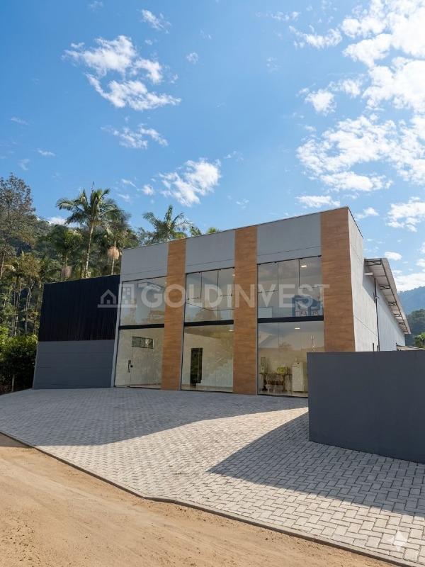 Galpão para aluguel no Bateas: 