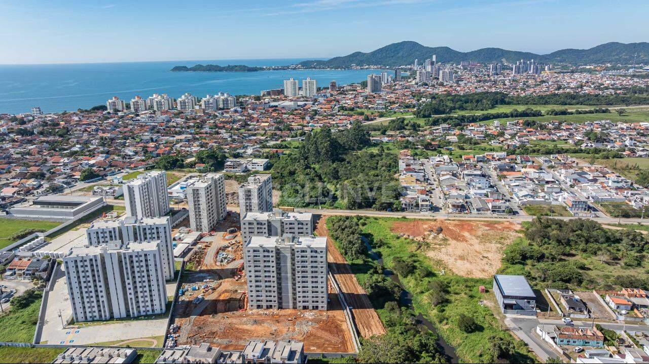 Apartamento de 2 quartos, 52m² no bairro Centro, em Penha | Eu Corretor