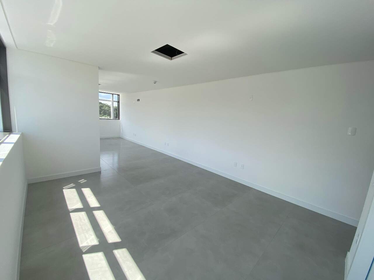 Loja / Salão / Ponto Comercial de 50m² no bairro Centro I, em Brusque | Eu Corretor