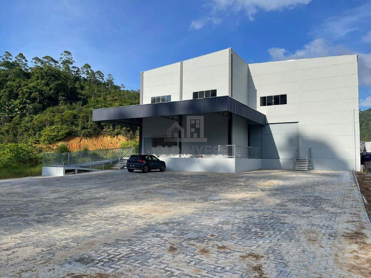 Galpão / Depósito / Armazém de 1870m² no bairro Bateas, em Brusque | Eu Corretor