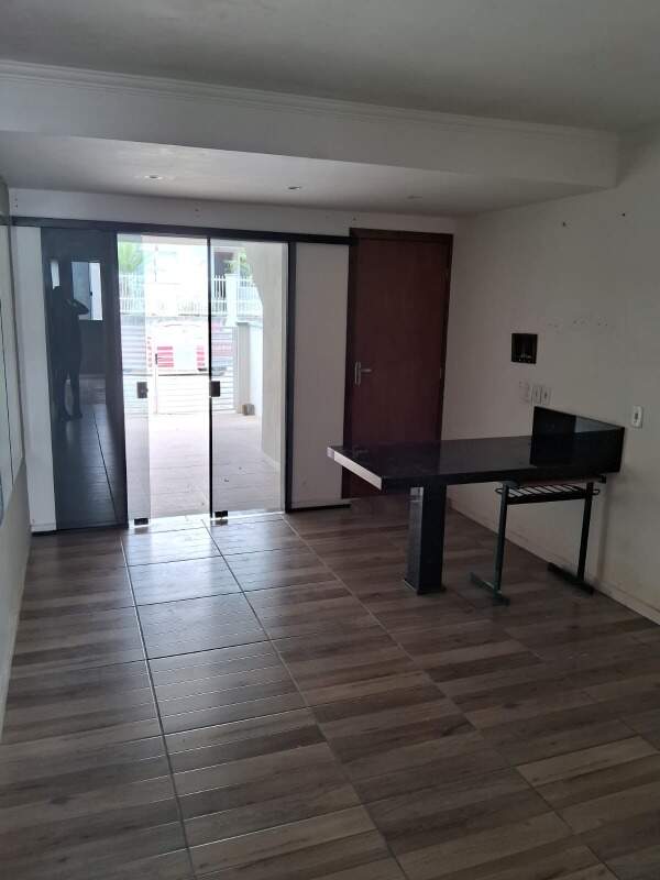 Casa à venda no Cedrinho: 