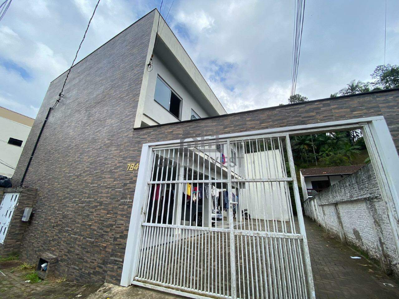 Casa de 2 quartos, 60m² no bairro Primeiro de Maio, em Brusque | Eu Corretor