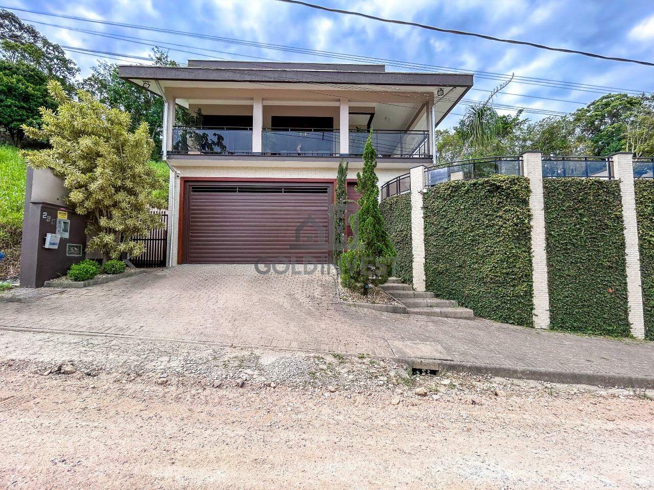 Casa à venda no Steffen: 