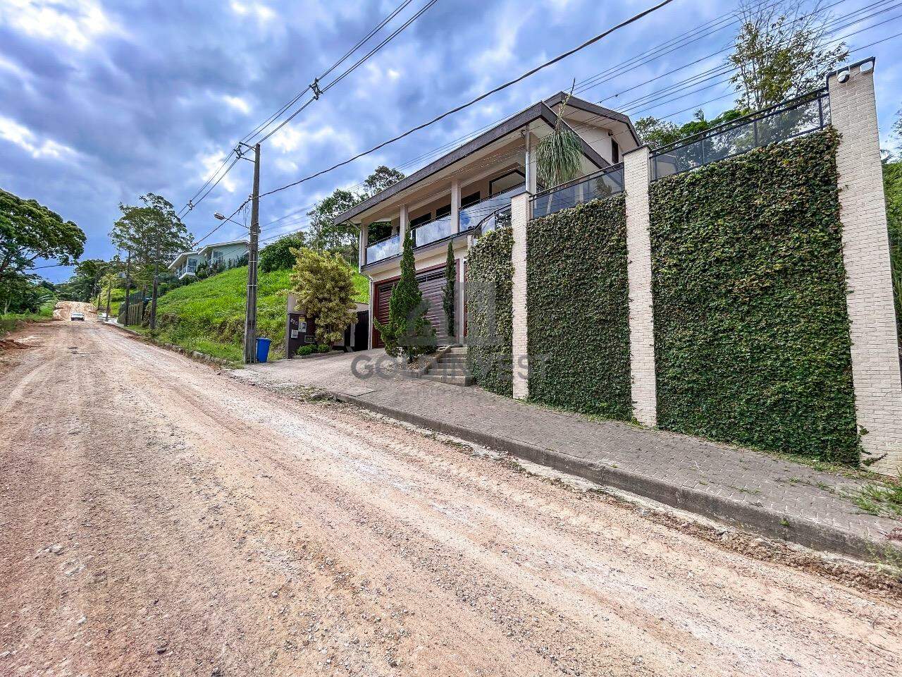 Casa à venda no Steffen: 
