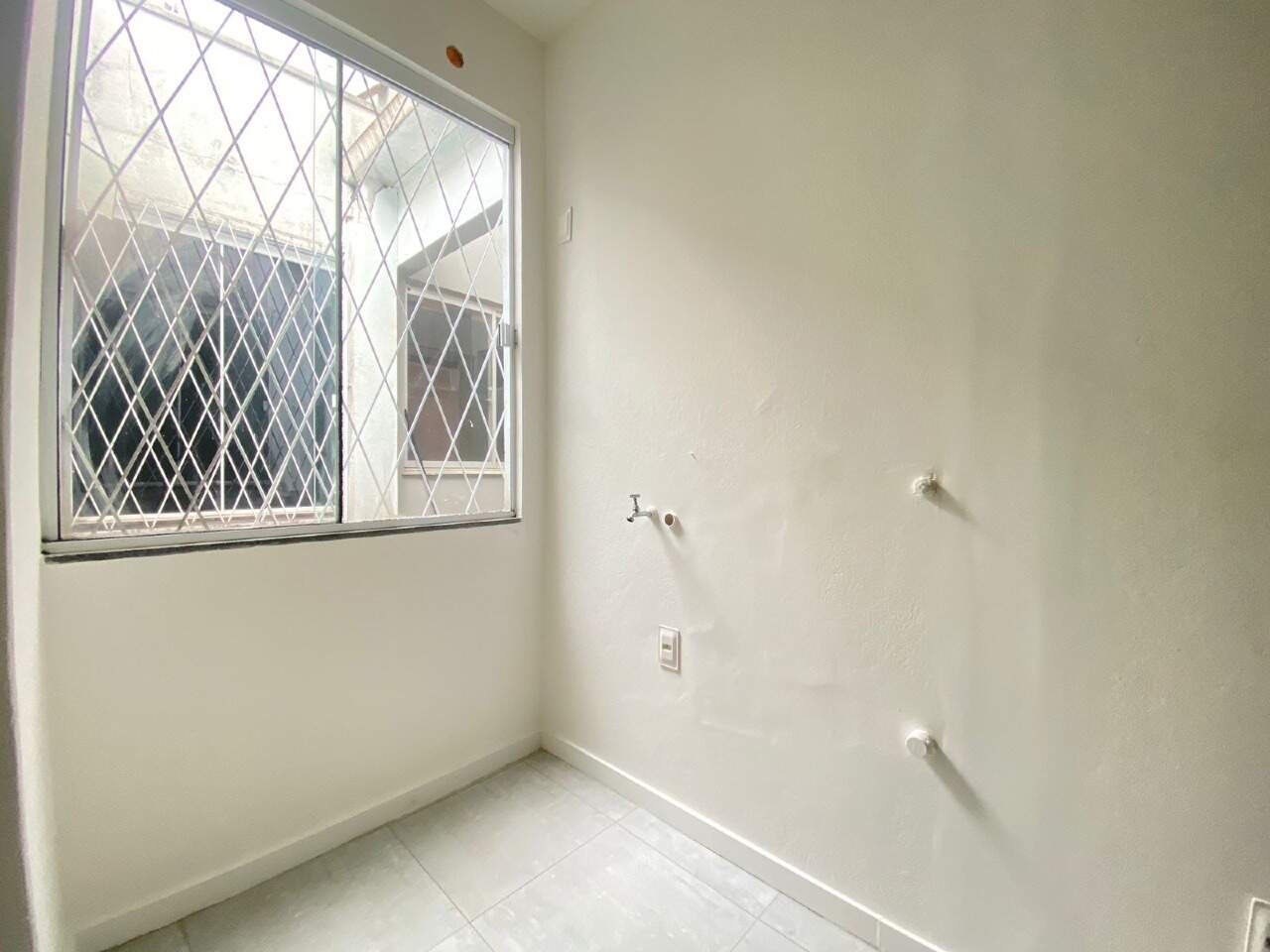 Sala Comercial de 33m² no bairro Centro, em Brusque | Eu Corretor