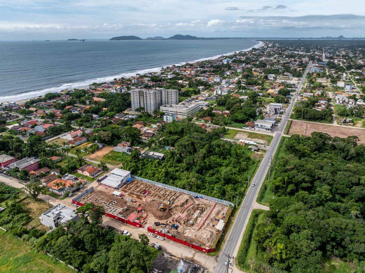 Apartamento de 2 quartos, 52m² no bairro Maresia, em Itapoá | Eu Corretor