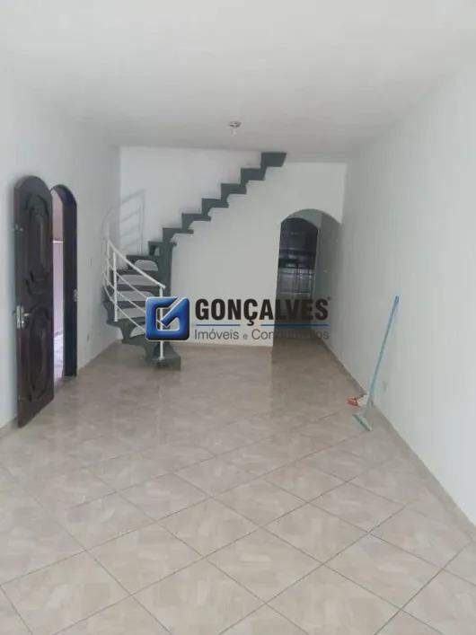 100128, Sobrado, para aluguel, para alugar, 2.800,00,Parque Gerassi, Santo André,4 quartos: 