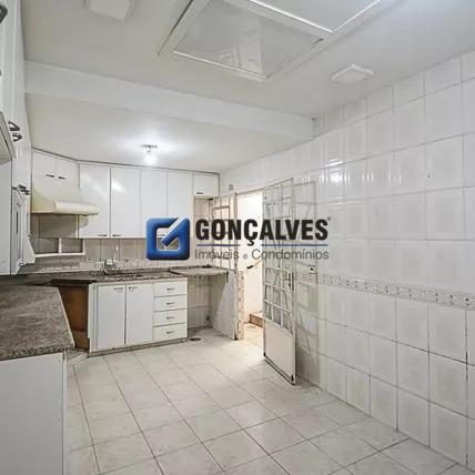 100318, Sobrado, para aluguel, para alugar, 4.500,00,Alves Dias, São Bernardo do Campo,5 quartos: 