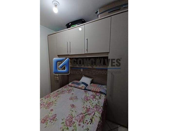 101747, Apartamento, para aluguel, para alugar, 1.800,00,Parque Capuava, Santo André,2 quartos: 