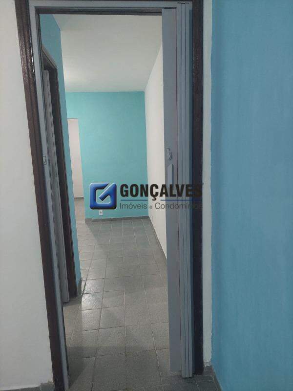 101816, Sobrado, para aluguel, para alugar, 1.800,00,Independência, São Bernardo do Campo,2 quartos: 