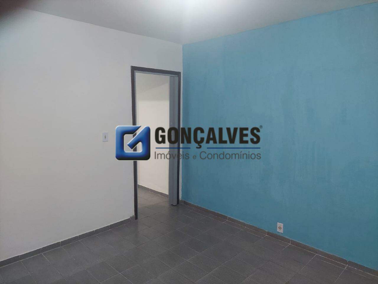 101816, Sobrado, para aluguel, para alugar, 1.800,00,Independência, São Bernardo do Campo,2 quartos: 