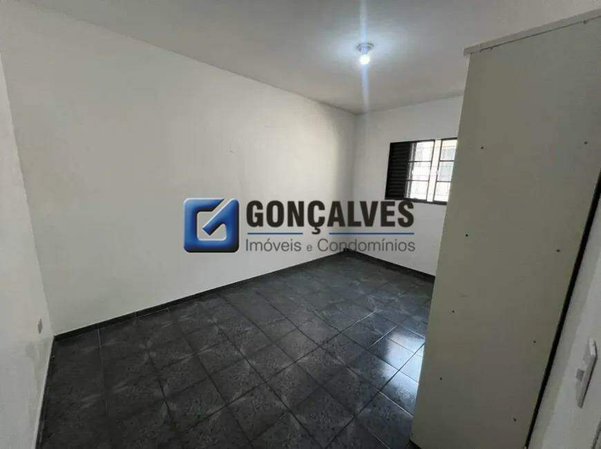 101824, Sobrado, para aluguel, para alugar, 2.000,00,Dos Casa, São Bernardo do Campo,3 quartos: 