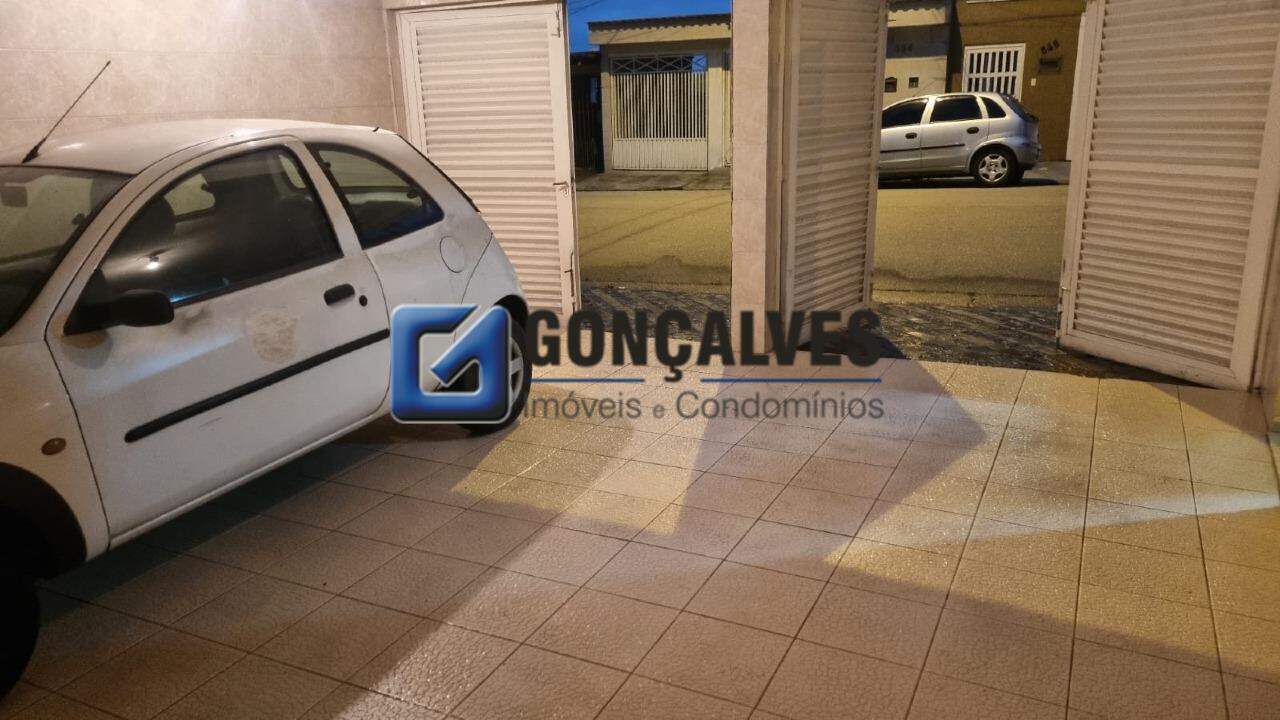 102122, Sobrado, para aluguel, para alugar, 3.500,00,Jardim Stella, Santo André,2 quartos: 