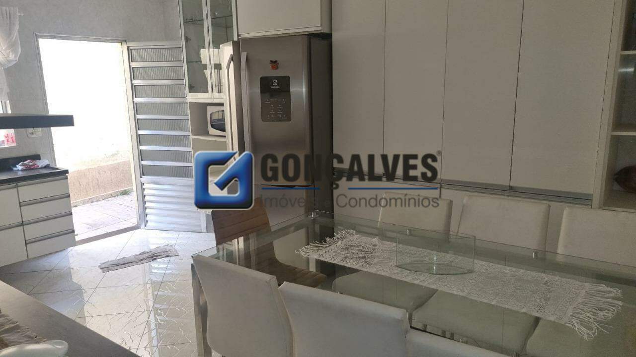 102122, Sobrado, para aluguel, para alugar, 3.500,00,Jardim Stella, Santo André,2 quartos: 