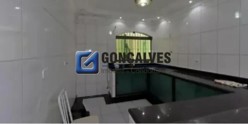 102398, Sobrado, para aluguel, para alugar, 2.750,00,Jardim Rina, Santo André,2 quartos: 