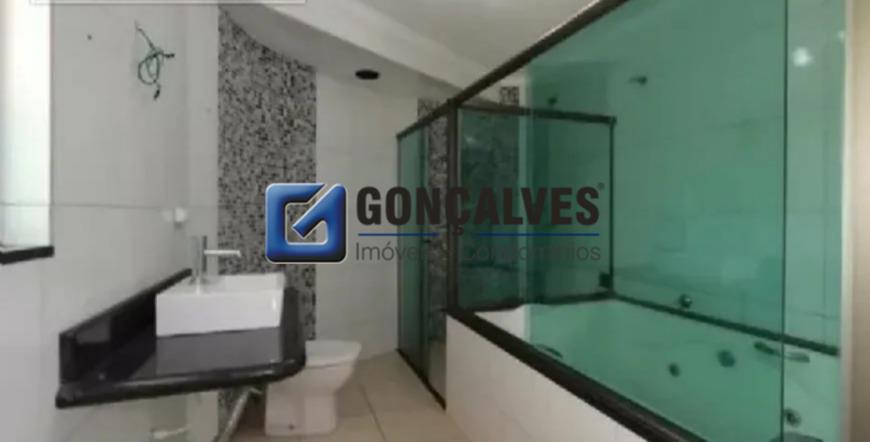 102398, Sobrado, para aluguel, para alugar, 2.750,00,Jardim Rina, Santo André,2 quartos: 