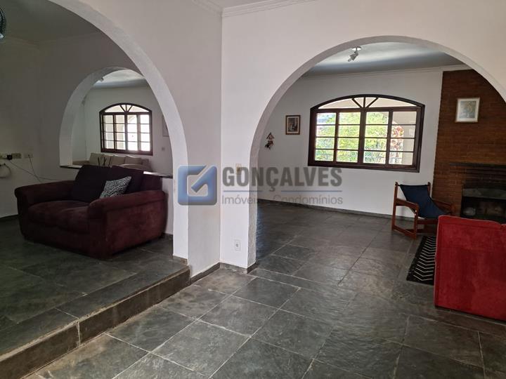 1085, Chácara, à venda, à venda, 2.000.000,00,Dos Finco, São Bernardo do Campo,4 quartos: A (25)