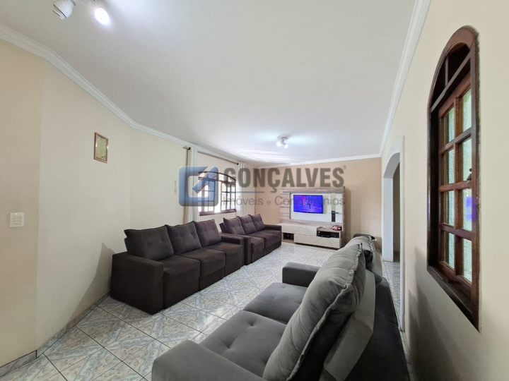 1123, Sobrado, à venda, à venda, 710.000,00,Nova Petrópolis, São Bernardo do Campo,3 quartos: A (31)