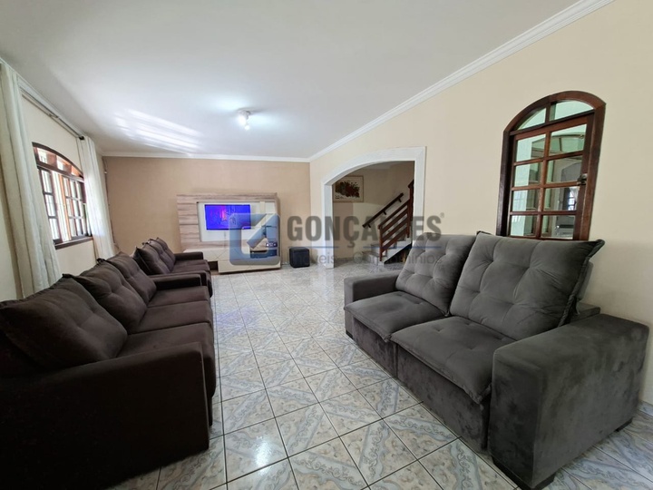 1123, Sobrado, à venda, à venda, 710.000,00,Nova Petrópolis, São Bernardo do Campo,3 quartos: A (32)