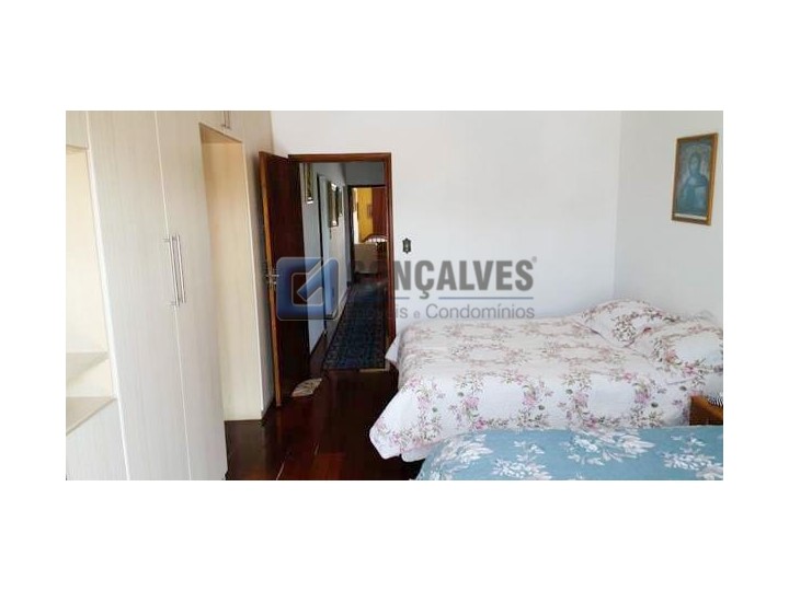 1162, Sobrado, à venda, à venda, 1.100.000,00,Osvaldo Cruz, São Caetano do Sul,4 quartos: d1e07294-28d9-47a3-80ae-7a2471170bc7