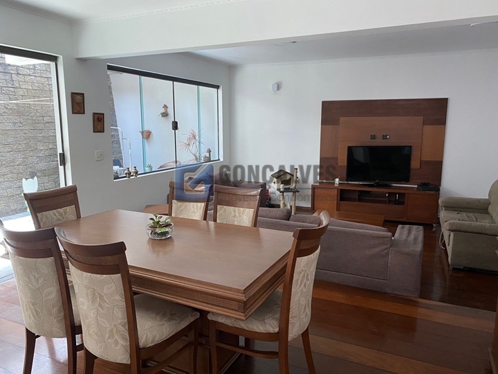 1232, Sobrado, à venda, à venda, 1.350.000,00,Assunção, São Bernardo do Campo,4 quartos: A (50)