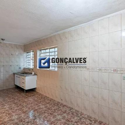 126525, Sobrado, para aluguel, para alugar, 2.100,00,Alves Dias, São Bernardo do Campo,2 quartos: 