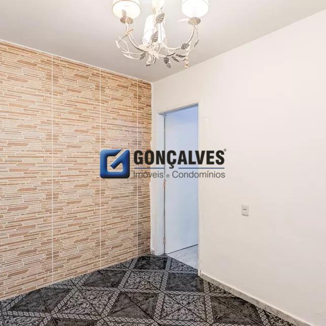 126525, Sobrado, para aluguel, para alugar, 2.100,00,Alves Dias, São Bernardo do Campo,2 quartos: 