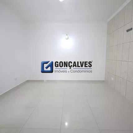 130570, Sobrado, para aluguel, para alugar, 4.000,00,Vila Metalúrgica, Santo André,2 quartos: 