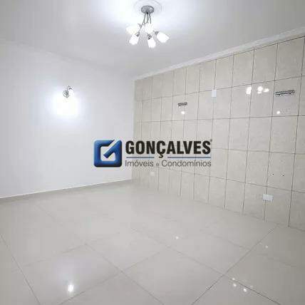130570, Sobrado, para aluguel, para alugar, 4.000,00,Vila Metalúrgica, Santo André,2 quartos: 